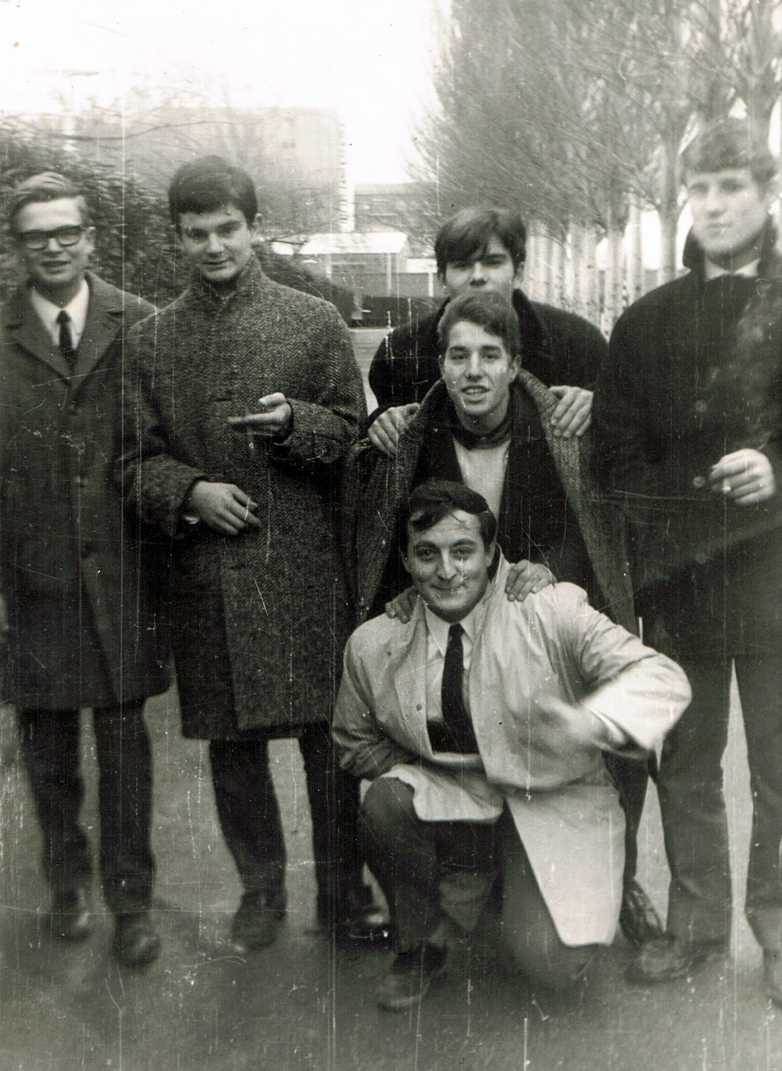 Ampliar: Co grupo de Teatro do Colexio Menor, 1968